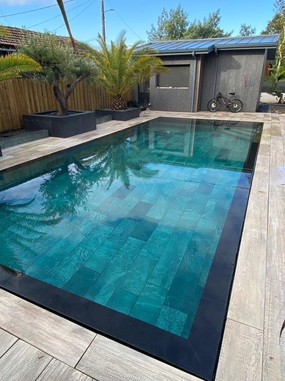 terrasse grès céram piscine