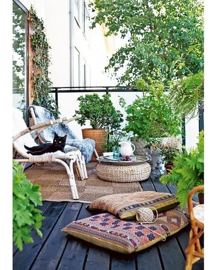 terrasse composite avec plantes