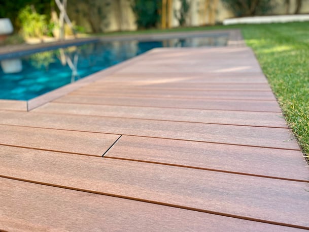 terrasse bois composite ultraprotect neowood ipé