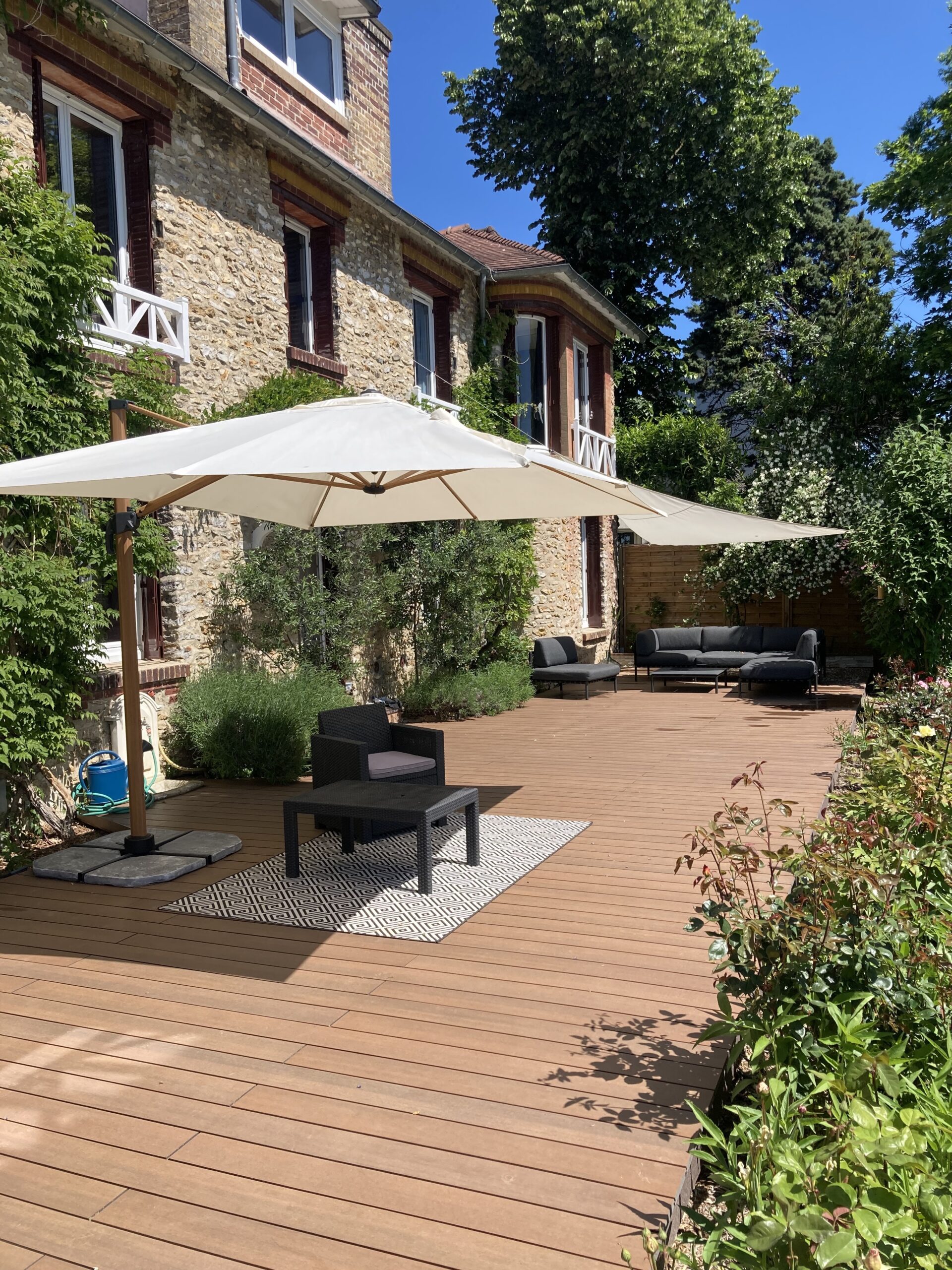 Quels sont les avantages d'une terrasse Teck en composite — free download
