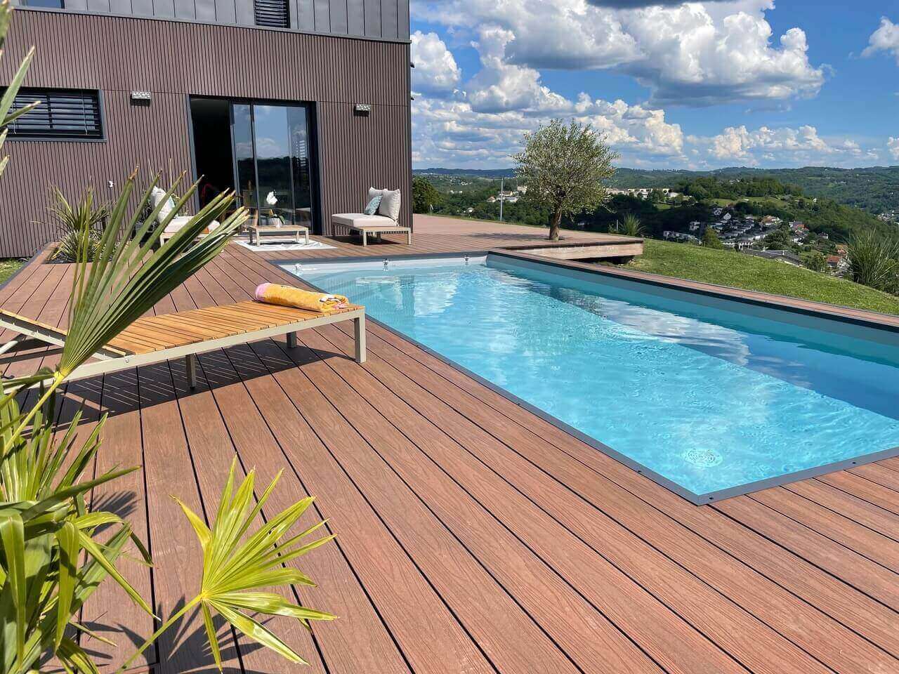Lame terrasse bois exotique ou bois composite ?