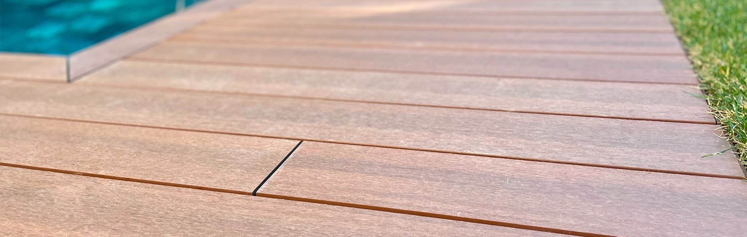 lame de terrasse en bois composite neowood